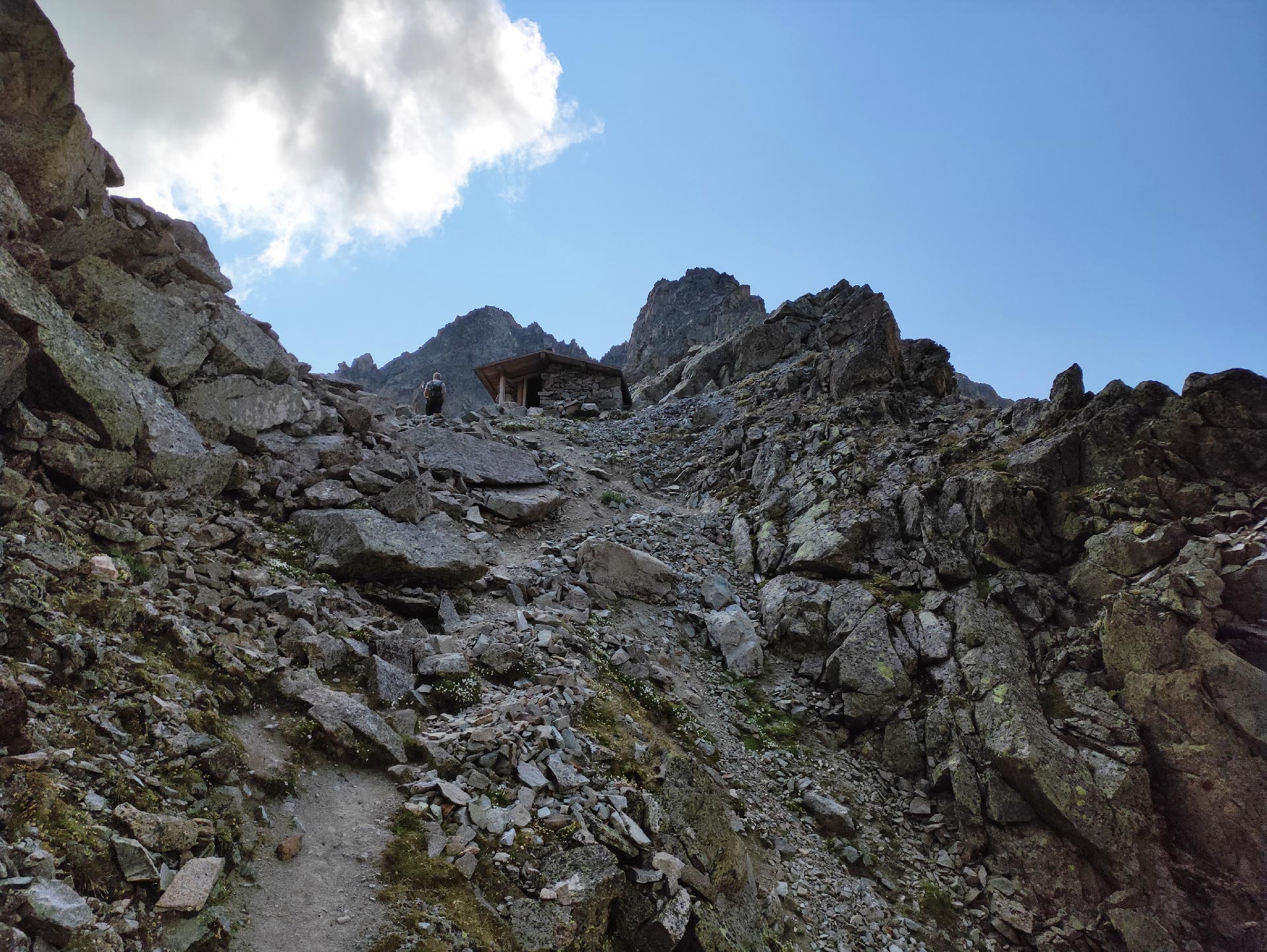 Il colle della Fuorcla Albana ed il bivacco, Saint Moritz, Piz Julier