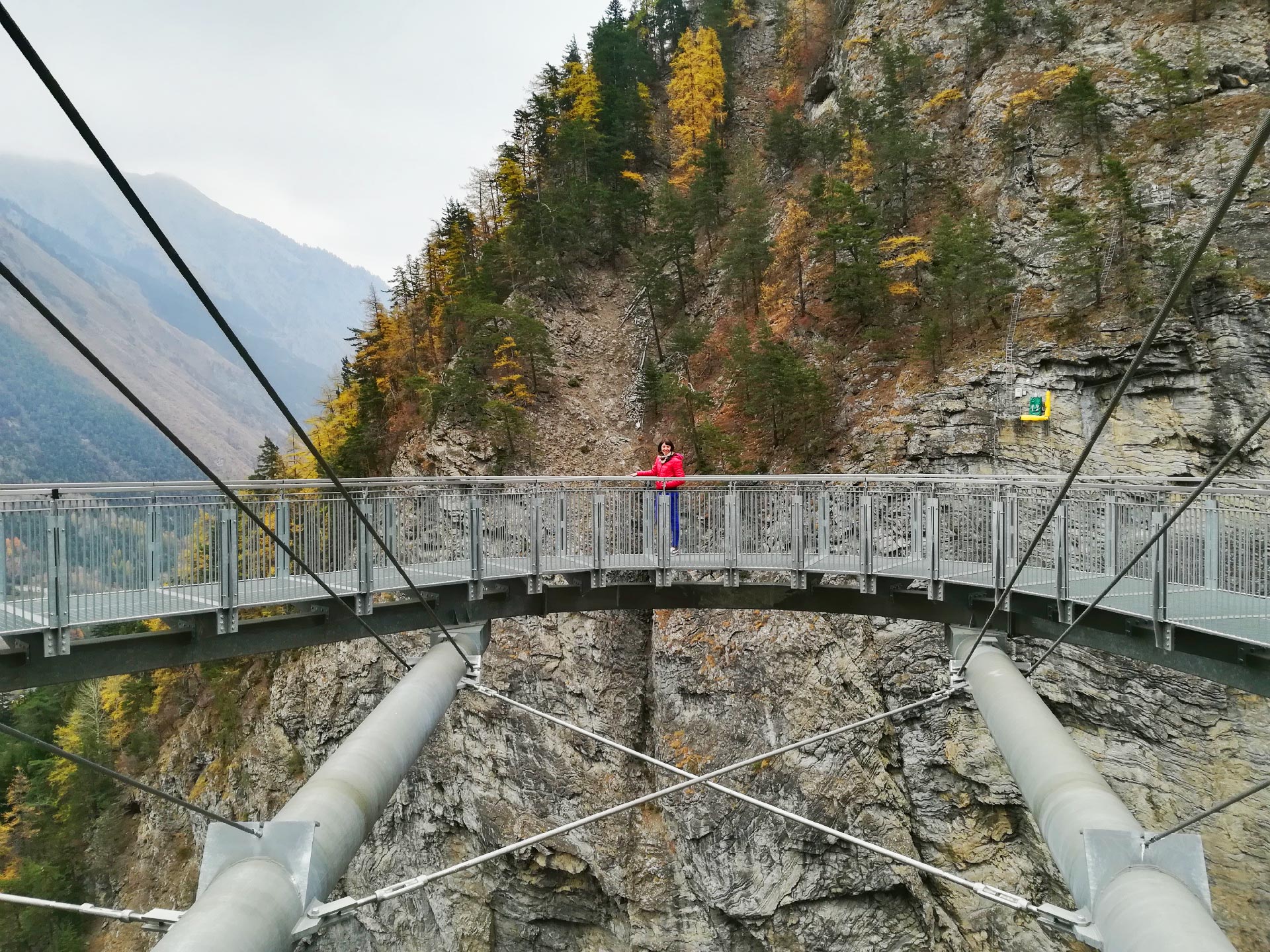 la passerella panoramica sull'orrido di Pré-Saint-Didier, la Thuile, Valle d'Aosta